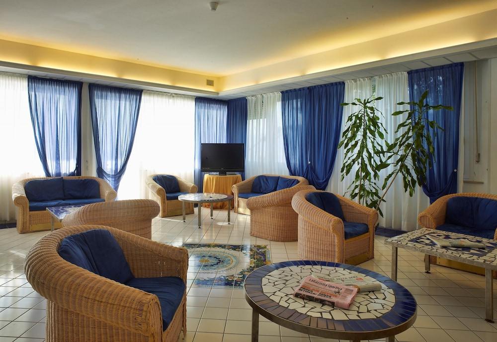 Best Western Hotel Acqua Novella Spotorno Exteriör bild